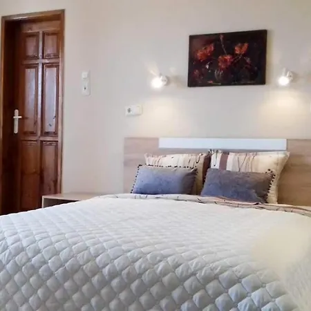 Rozalia Hotel 3*