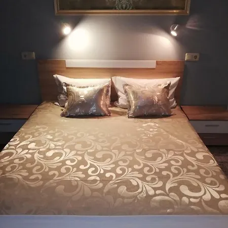 Hotel Rozalia 3*