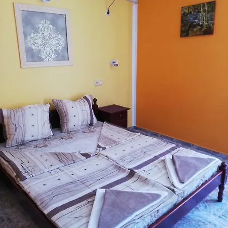 Rozalia Hotel 3*